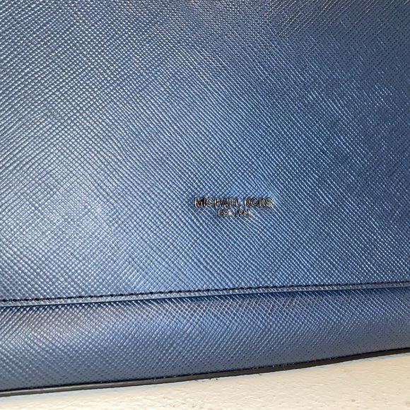 Michael Kors Messenger Bag - Picture 3 of 16